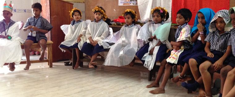 Thambu School learns the nativity story – In English!