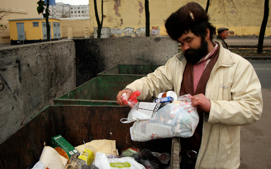 A Global Look at Food Waste and How to Make a Change