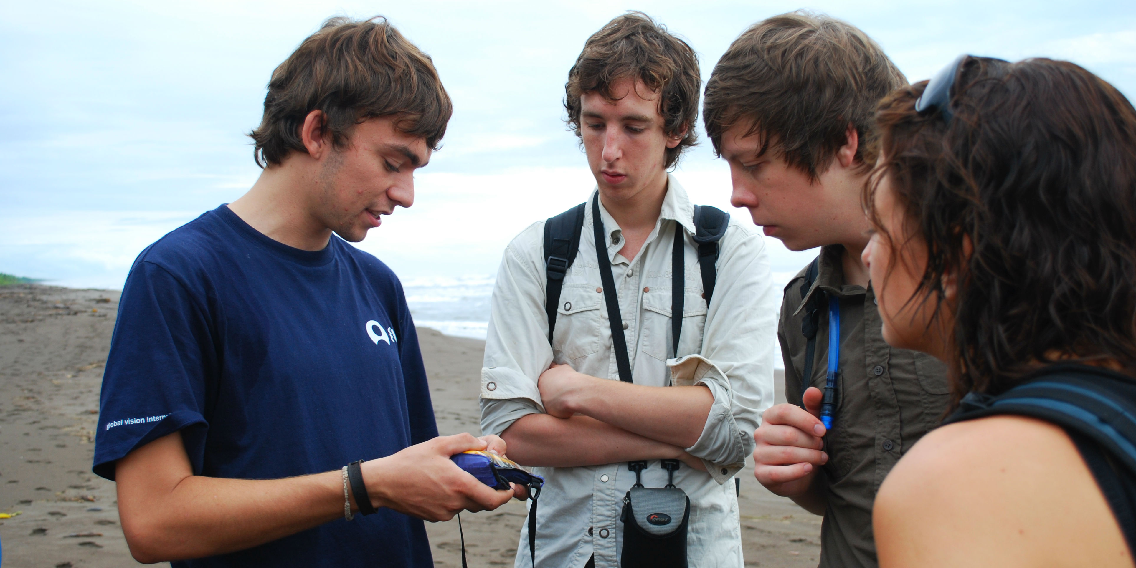 volunteer abroad