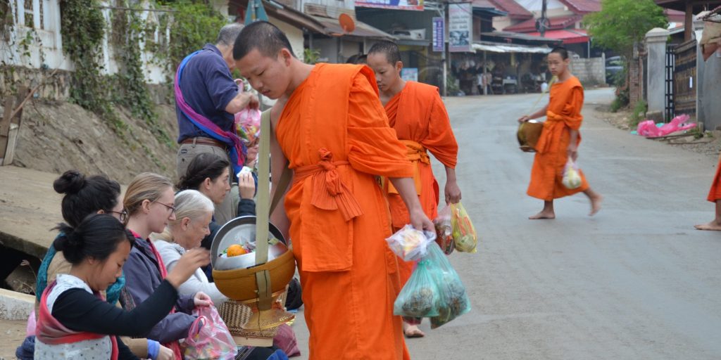 things to do in laos