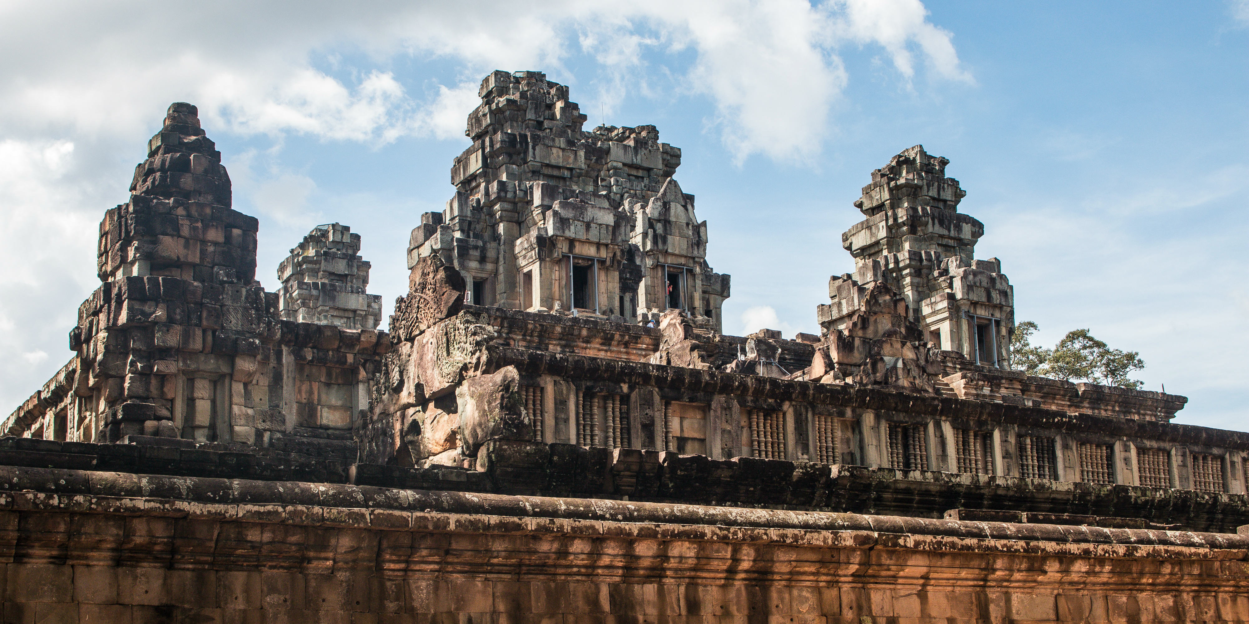 Visiting the Angkor Wat temples