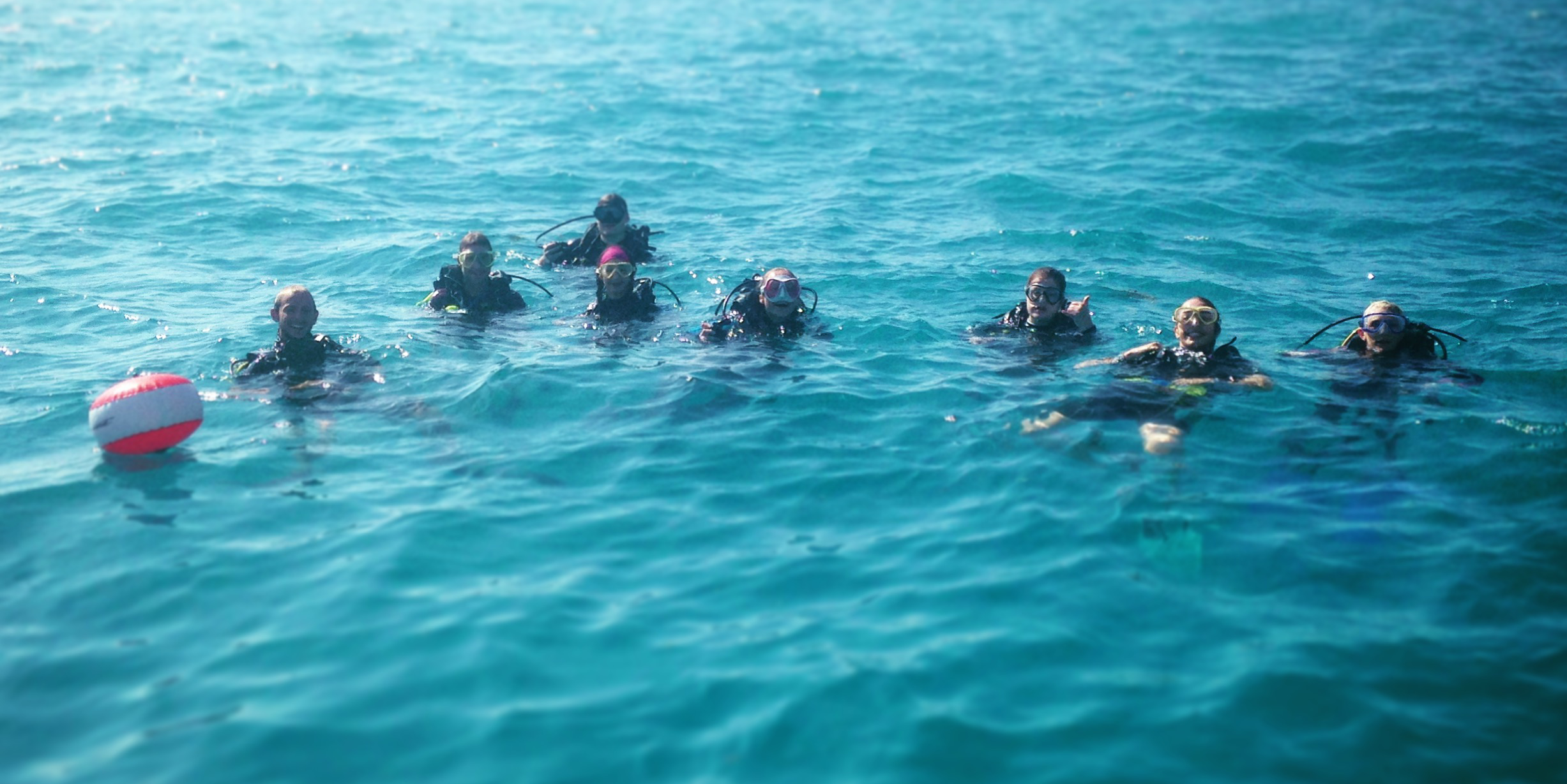 GVI's PADI certified participants explore the famed coral reefs in Mahe, Seychelles, while contributing to vital coral reef research.