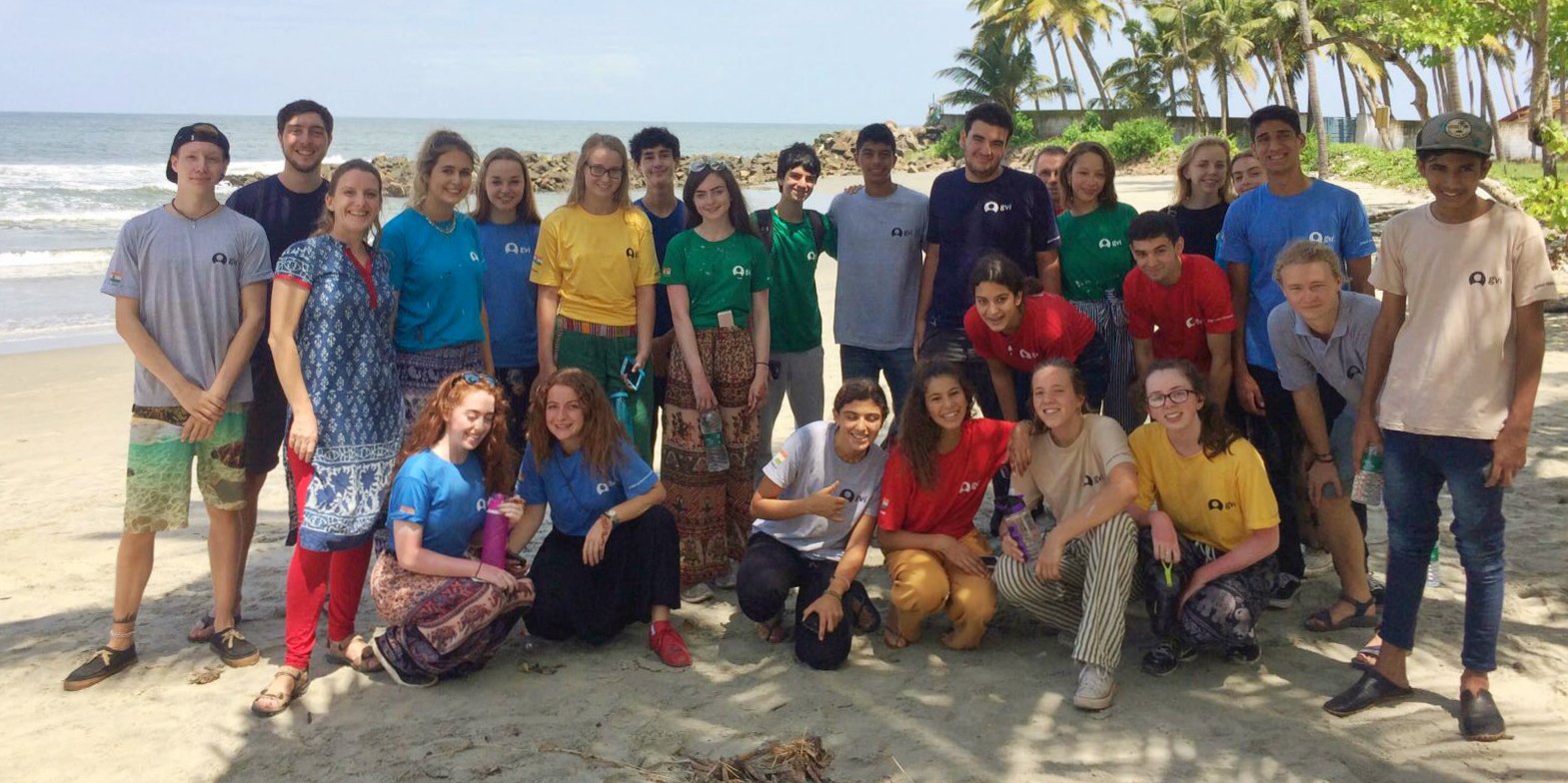 These GVI participants enjoy one of GVI's volunteer trips for teens.