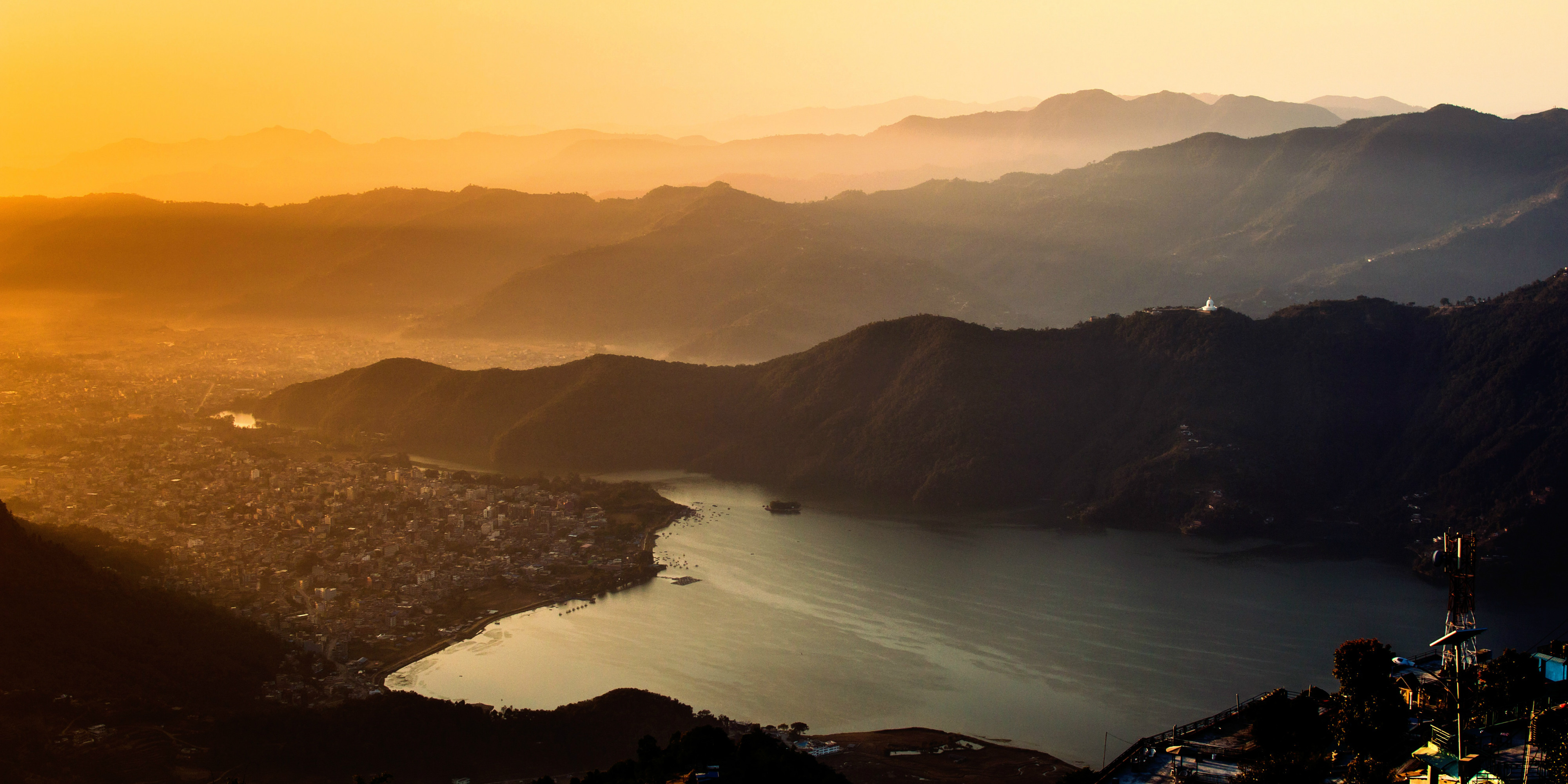 GVI participants volunteer in Nepal on programs designed to advance health and well-being. 