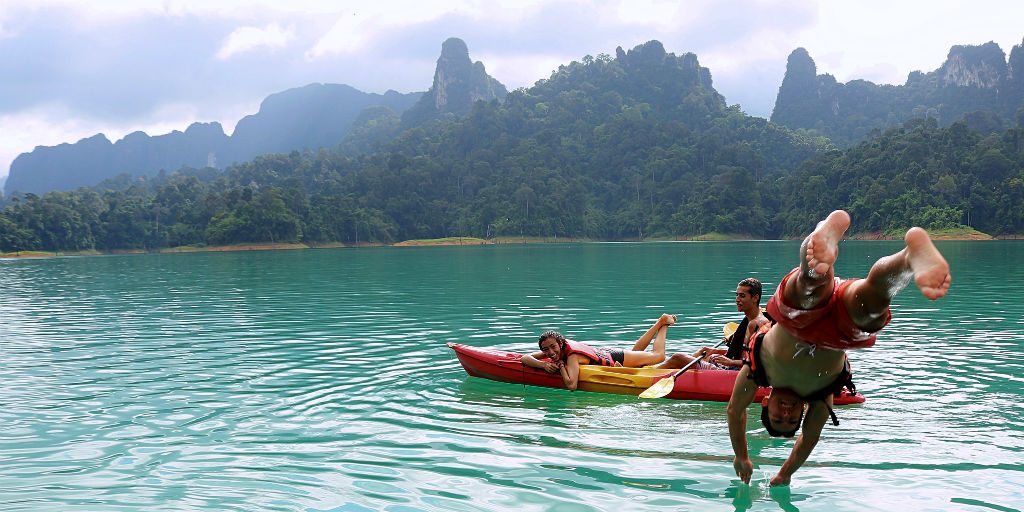 The Phang Nga afternoon boat tour is a popular day out on our GVI volunteering program.
