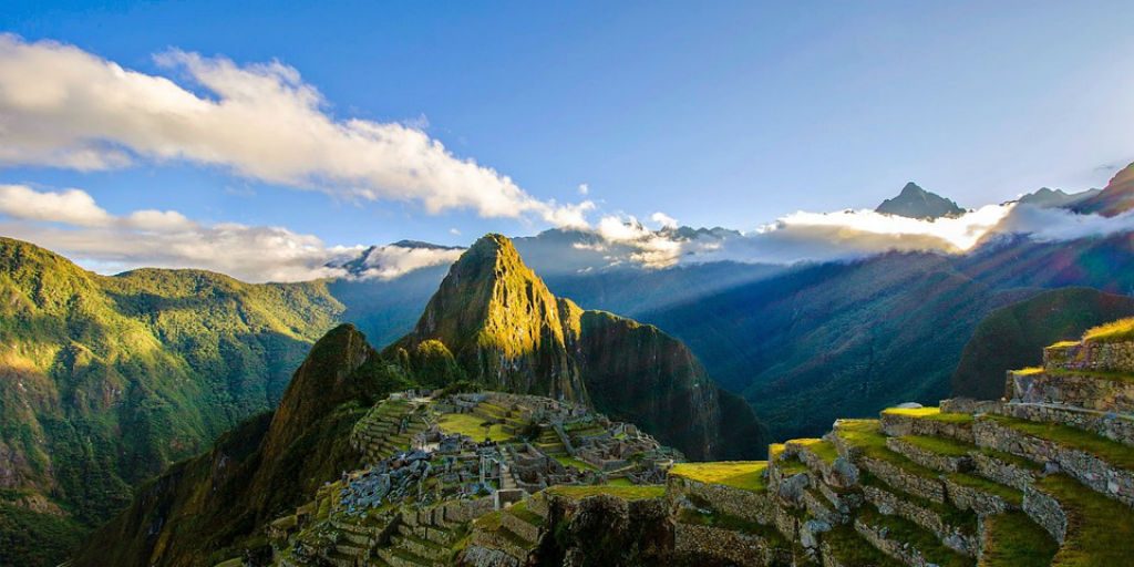 Explore Machu Picchu in Cusco, Peru when you volunteer with GVI