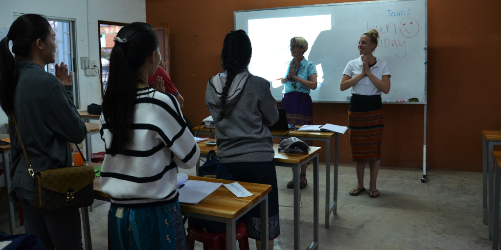 Learn more about cultural practices, such as the Wai greeting, when you volunteer in Thailand
